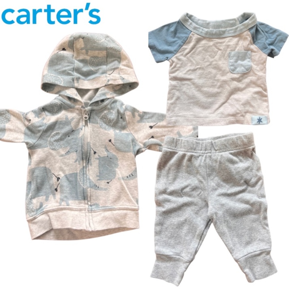 CARTERS BOY 3 PIECE BLUE AND SHARK SET: INCLUDES HOODIE, THSIRT AND JOGGER.